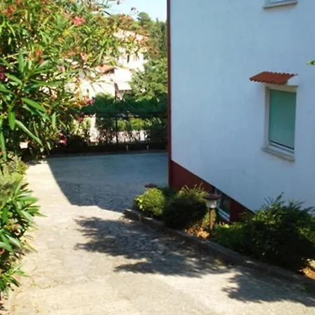 Ferienwohnung Mit Balkon Fuer Fuenf Personen 公寓 *